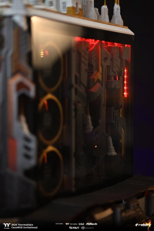 itreborn-final18.thumb.jpg.7b72569a16f42b613691246ca1977e38.jpg