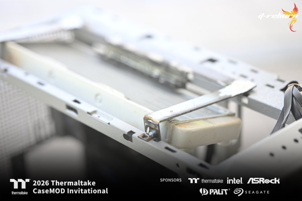 itreborn-log56.thumb.jpg.0aa68189c9f0ae34664af25dd926bf27.jpg